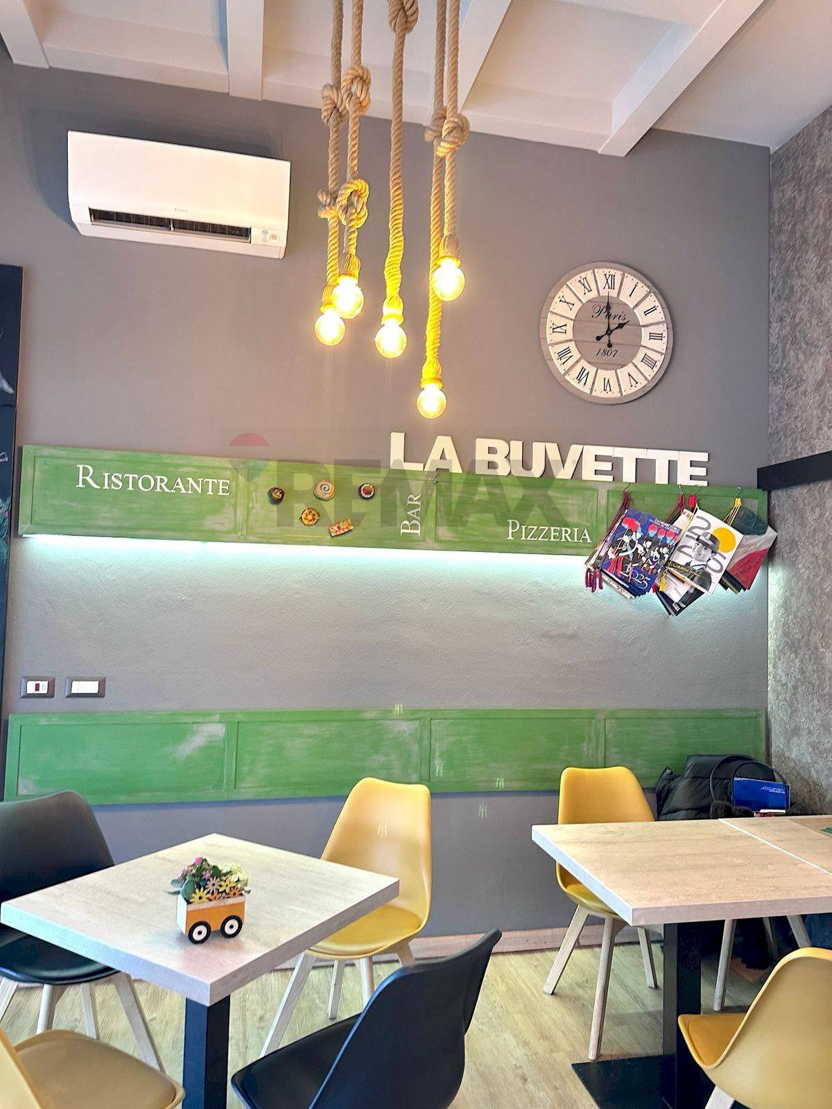 Sala da pranzo - Bar Tavola Calda - Fredda via sempione
 
2, Marano Ticino - foto 1