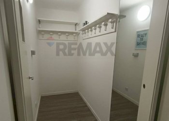 Hall / corridoio - Commercial Premises VIA FRATELLI ROSSELLI
 
20/D, Novara - photo 14