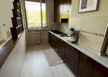 Cucina - Trilocale VIALE BARACCA
 
40, Arona - foto 6