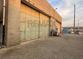 Edificio all\'aperto - Capannone via novara
238, Romagnano Sesia - foto 4