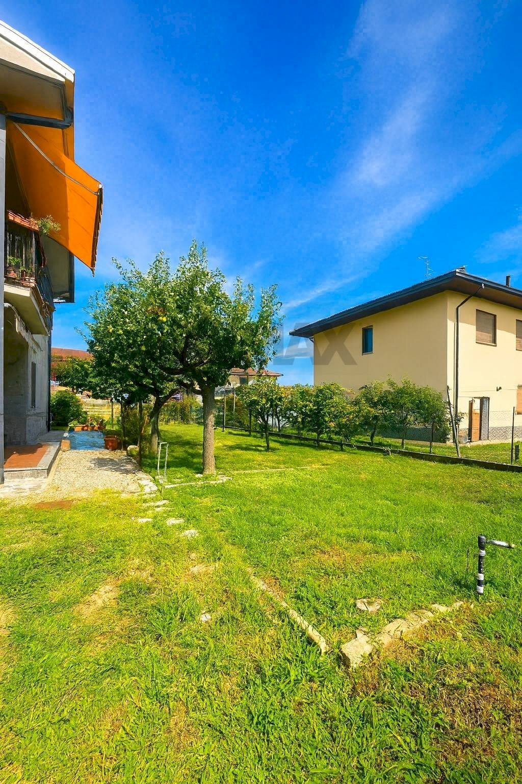 Giardino - Semi-detached house via torino
 
17, Caltignaga - photo 3