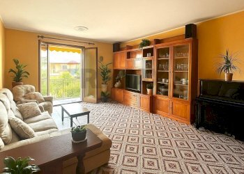 Soggiorno - Semi-detached house via torino
 
17, Caltignaga - photo 1