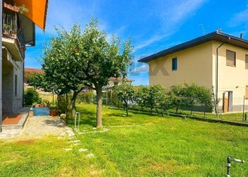 Giardino - Semi-detached house via torino
 
17, Caltignaga - photo 3