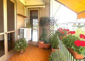 Terrazza - Semi-detached house via torino
 
17, Caltignaga - photo 5