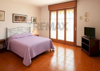 Camera / camera da letto - Semi-detached house via torino
 
17, Caltignaga - photo 6