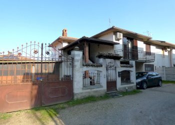 Casa all\'aperto - Villa via fermi
 
59, Cava Manara - photo 1
