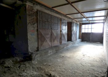 Parcheggio - Villa via fermi
 
59, Cava Manara - photo 35