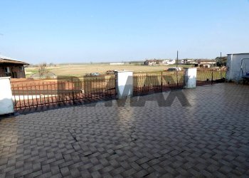 Terrazza - Villa via fermi
 
15b, Cava Manara - foto 2
