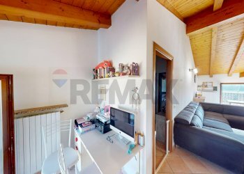 Sala da pranzo - Trilocale Via Mario Luponi
 
6, Zerbolò - foto 7