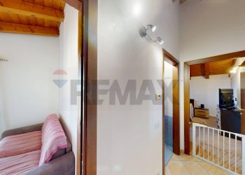 Hall / corridoio - Trilocale Via Mario Luponi
 
6, Zerbolò - foto 8