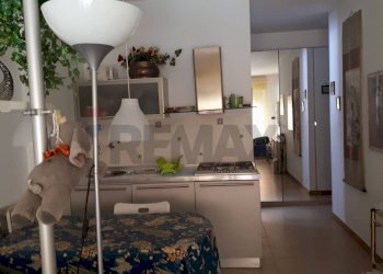 Cucina - One-room apartment corso degli inglesi
 
470, Sanremo - photo 1