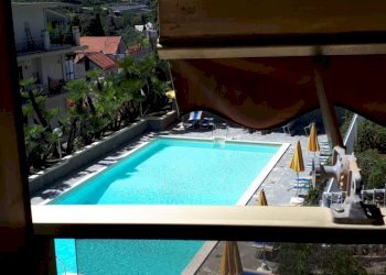 Piscina - One-room apartment corso degli inglesi
 
470, Sanremo - photo 7