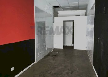 Parcheggio - Shop Beccaria, Pavia - photo 2