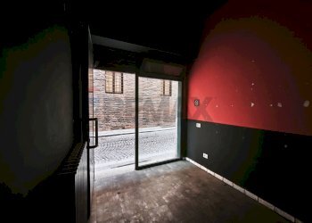 Stanza vuota - Shop Beccaria, Pavia - photo 3