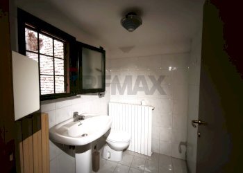 Bagno - Shop Beccaria, Pavia - photo 8