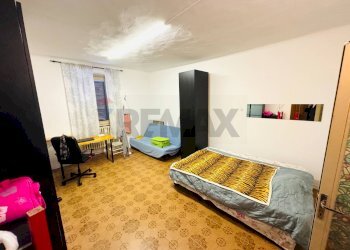 Camera / camera da letto - Non-buildable land viale riviera
 
6, Pavia - photo 2