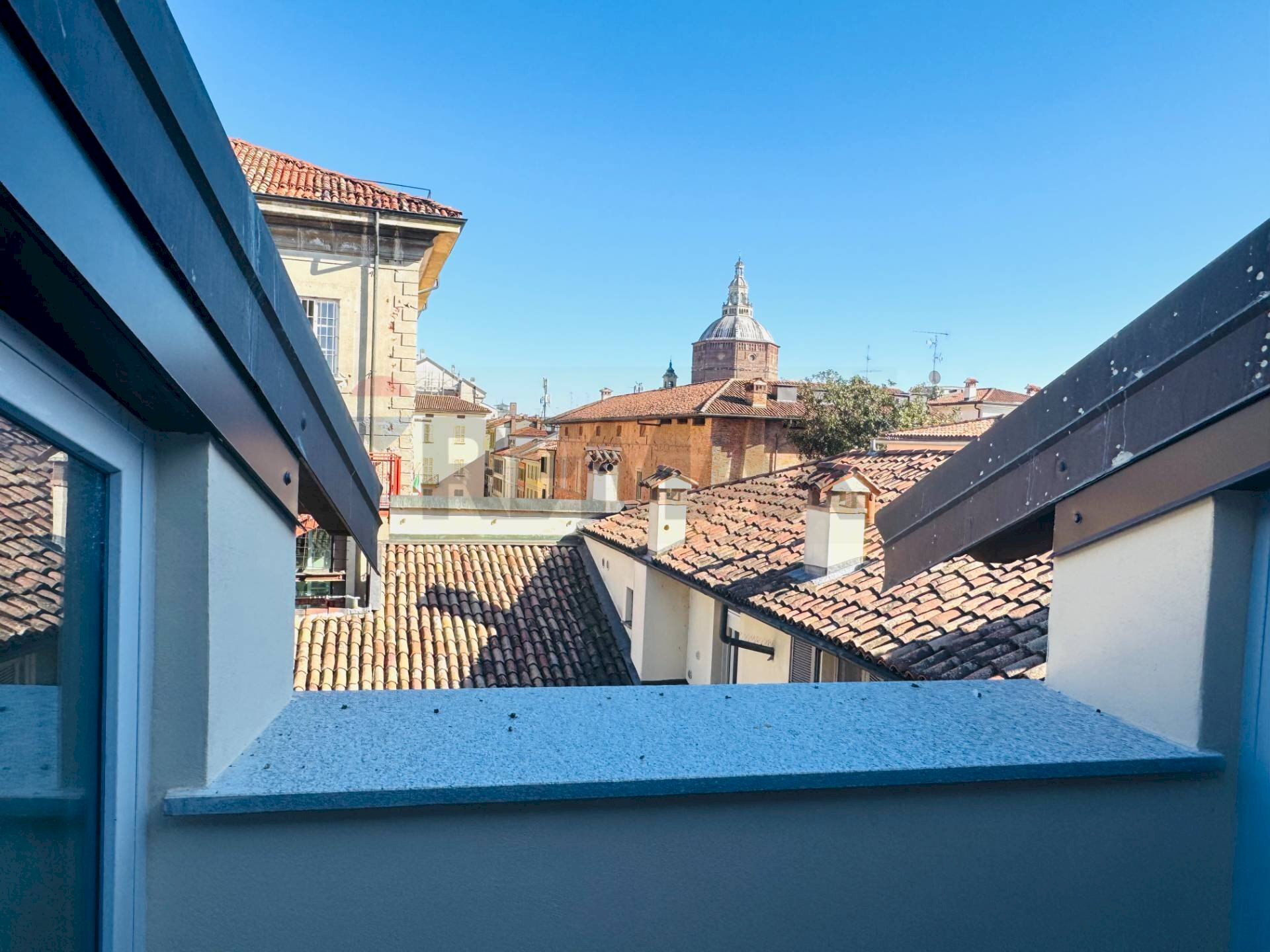 Edificio all\'aperto - Four-room apartment Pavia - photo 1