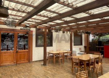 Sala da pranzo - Attività Commerciale Via Dell'Industria, San Genesio ed Uniti - foto 2