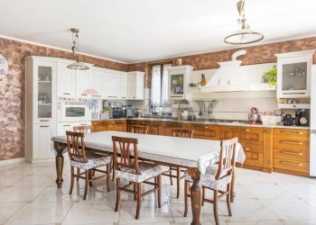 Cucina - Villa Via Grazia Deledda
 
40, Ceranova - foto 26