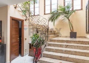 Scale - Villa Via Grazia Deledda
 
40, Ceranova - foto 31