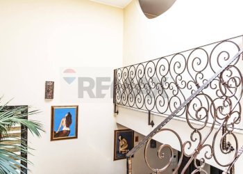 Ricezione / Lobby - Villa Via Grazia Deledda
 
40, Ceranova - foto 33