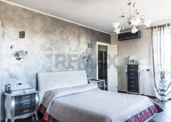 Camera / camera da letto - Villa Via Grazia Deledda
 
40, Ceranova - foto 37