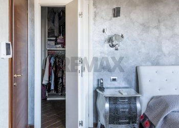 Bagno - Villa Via Grazia Deledda
 
40, Ceranova - foto 39