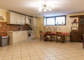 Cucina - Villa Via Grazia Deledda
 
40, Ceranova - foto 48