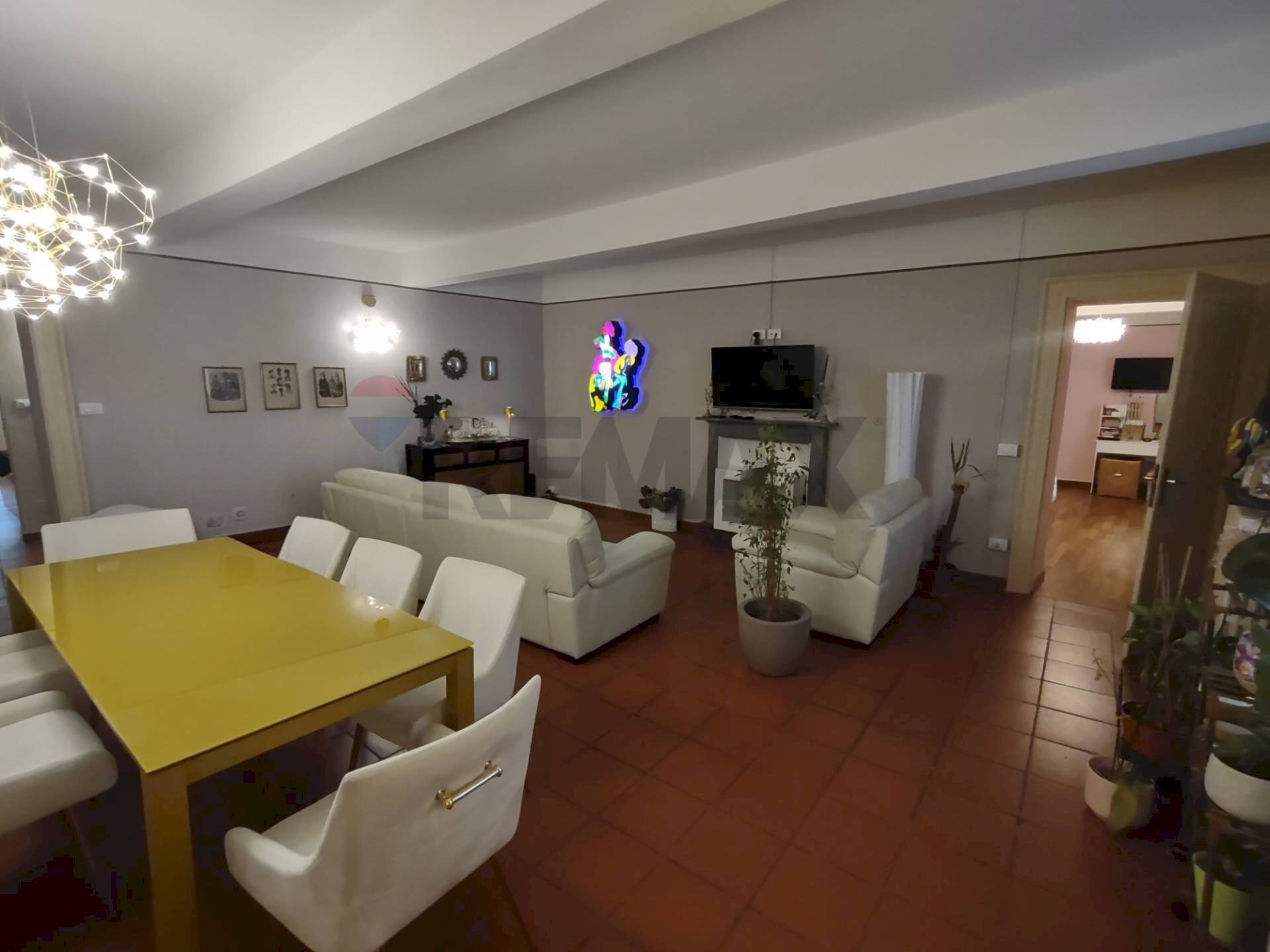 Sala da pranzo - Four-room apartment via P. Carpanelli
 
20, Pavia - photo 3