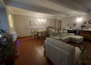 Sala da pranzo - Quadrilocale via P. Carpanelli
 
20, Pavia - foto 3