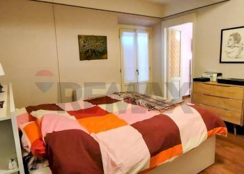 Camera / camera da letto - Four-room apartment via P. Carpanelli
 
20, Pavia - photo 14