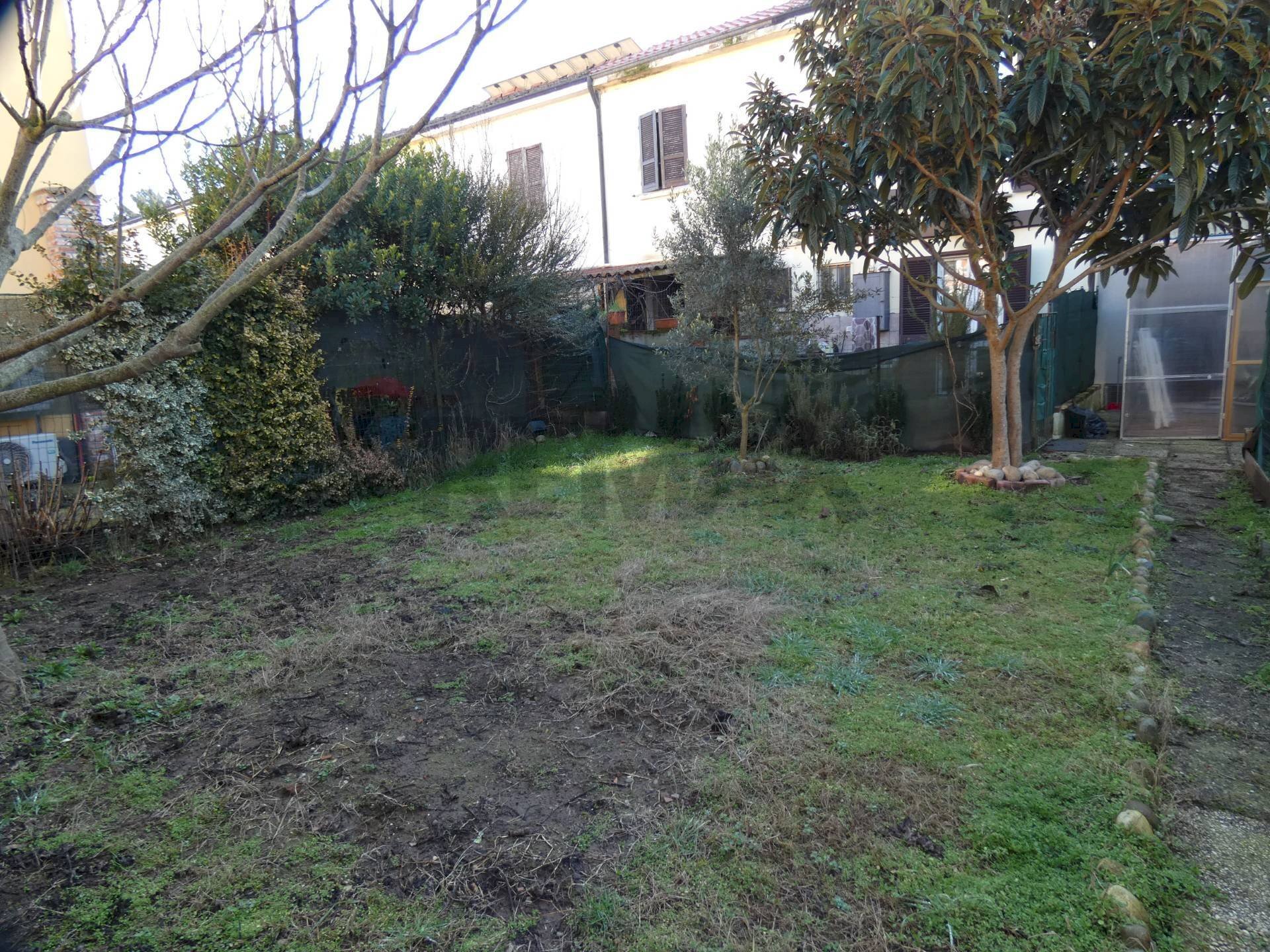 Giardino - Casa semi indipendente cascine calderari
 
11, Certosa di Pavia - foto 2