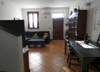 Sala da pranzo - Semi-detached house cascine calderari
 
11, Certosa di Pavia - photo 20