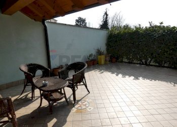 Terrazza - Villa VIA ROMA
 
134, San Martino Siccomario - foto 12
