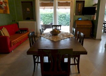 Sala da pranzo - Villa VIA ROMA
 
134, San Martino Siccomario - foto 23