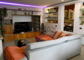 Soggiorno - Villa VIA ROMA
 
134, San Martino Siccomario - foto 26