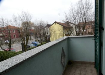 Balcone - Villa VIA ROMA
 
134, San Martino Siccomario - foto 34