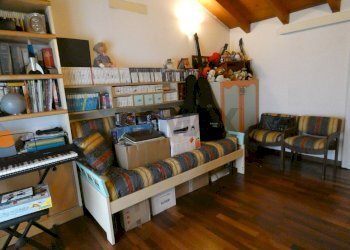 Camera / camera da letto - Villa VIA ROMA
 
134, San Martino Siccomario - foto 49