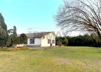 Casa all\'aperto - Villa Via della Chiesa
 
1, Cassolnovo - foto 12