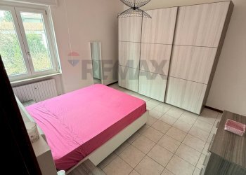 Camera / camera da letto - Bilocale Viale Cremona
 
2, Pavia - foto 11