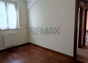 Stanza vuota - Trilocale piazza verdi
 
4, San Martino Siccomario - foto 13