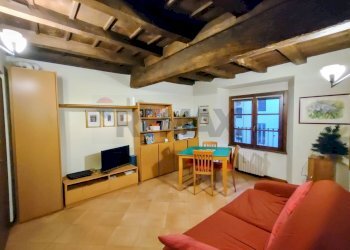 Sala da pranzo - Bilocale via san Martino
 
12, Pavia - foto 2