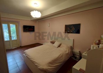 Camera / camera da letto - Bilocale via san Martino
 
12, Pavia - foto 8