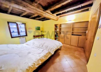 Camera / camera da letto - Bilocale via san Martino
 
12, Pavia - foto 3