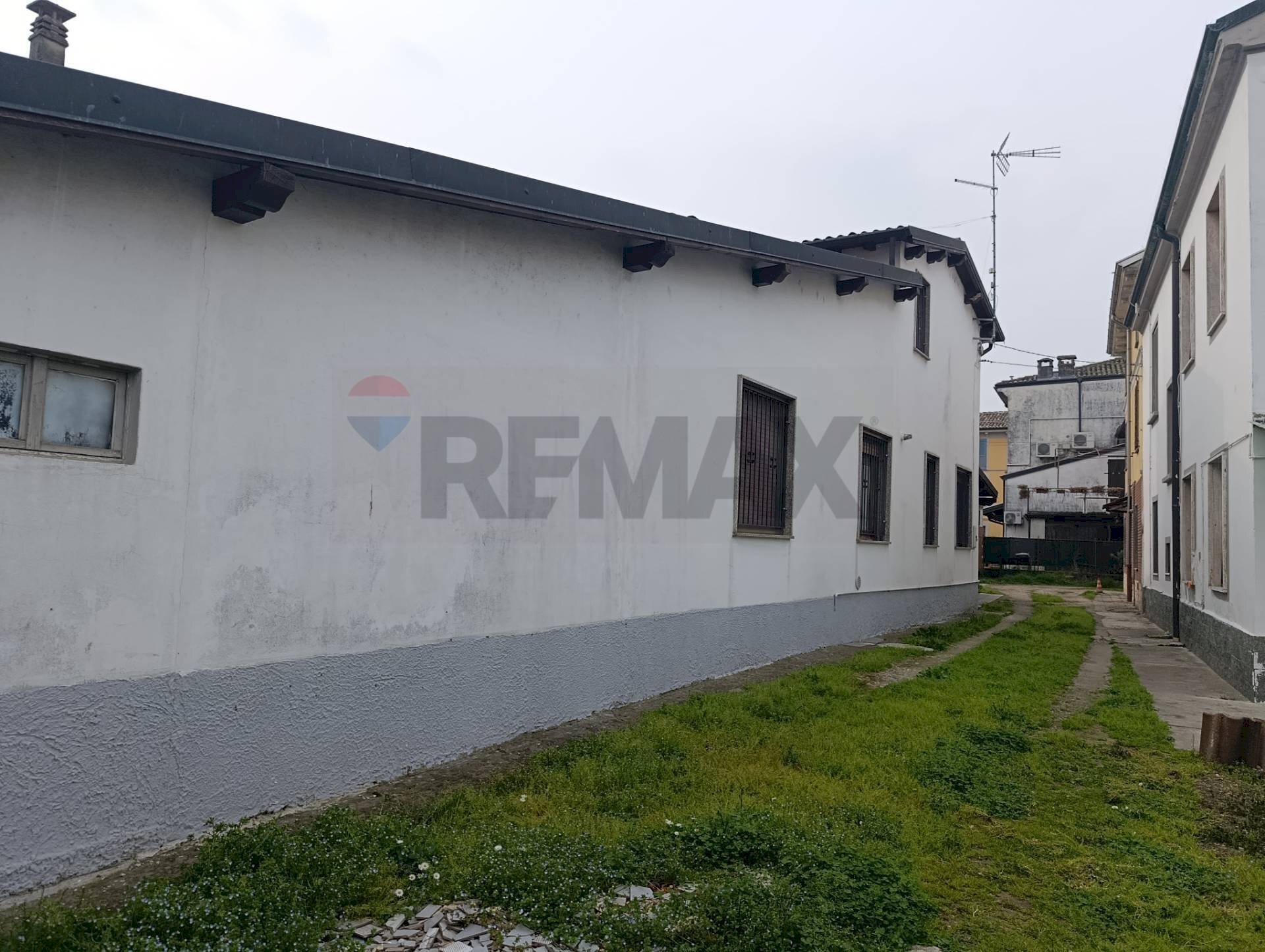 Casa all\'aperto - Casa semi indipendente Via 20 settembre
 
83, Portalbera - foto 3