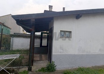 Casa all\'aperto - Casa semi indipendente Via 20 settembre
 
83, Portalbera - foto 4