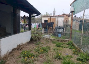 Giardino - Casa semi indipendente Via 20 settembre
 
83, Portalbera - foto 6