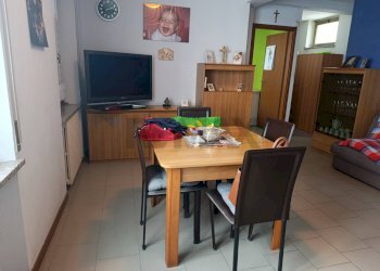 Sala da pranzo - Casa semi indipendente Via 20 settembre
 
83, Portalbera - foto 13