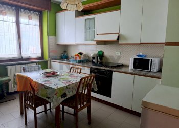 Cucina - Casa semi indipendente Via 20 settembre
 
83, Portalbera - foto 14