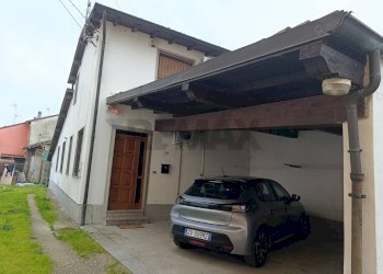 Casa all\'aperto - Casa semi indipendente Via 20 settembre
 
83, Portalbera - foto 15